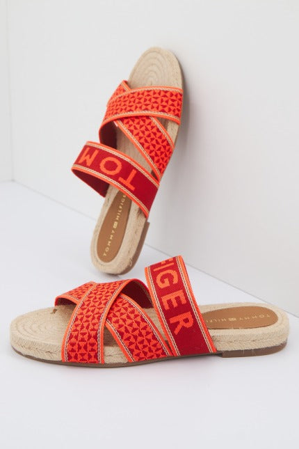 TOMMY HILFIGER WEBBING FLAT ESPAD en color XMVHAWCOR  (1)
