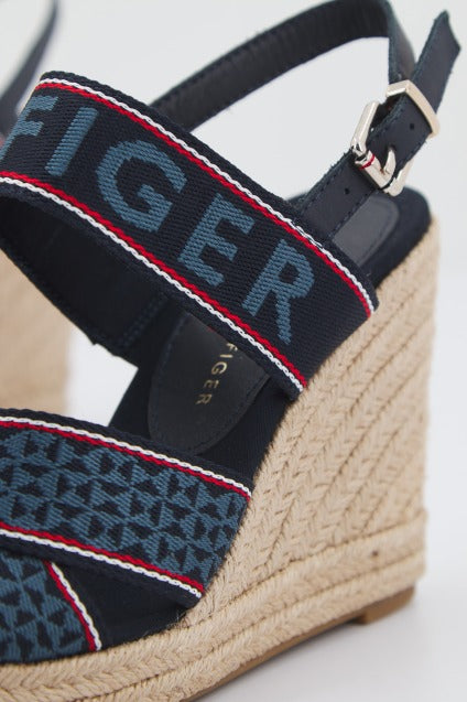 TOMMY HILFIGER WEBBING HIGH WEDGE en color DWDESERT  (4)