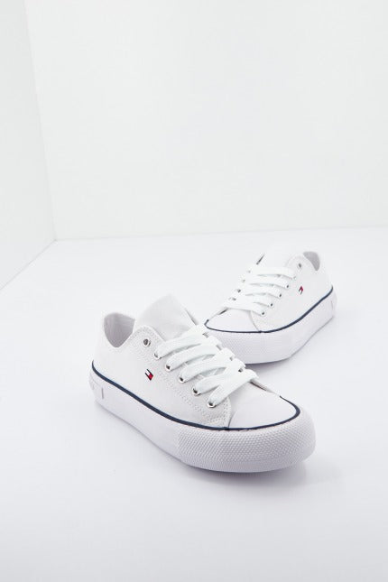 TOMMY HILFIGER BASSA ALLACCIATA en color WHITE  (1)