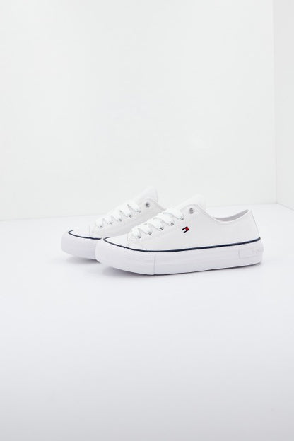 TOMMY HILFIGER BASSA ALLACCIATA en color WHITE  (2)