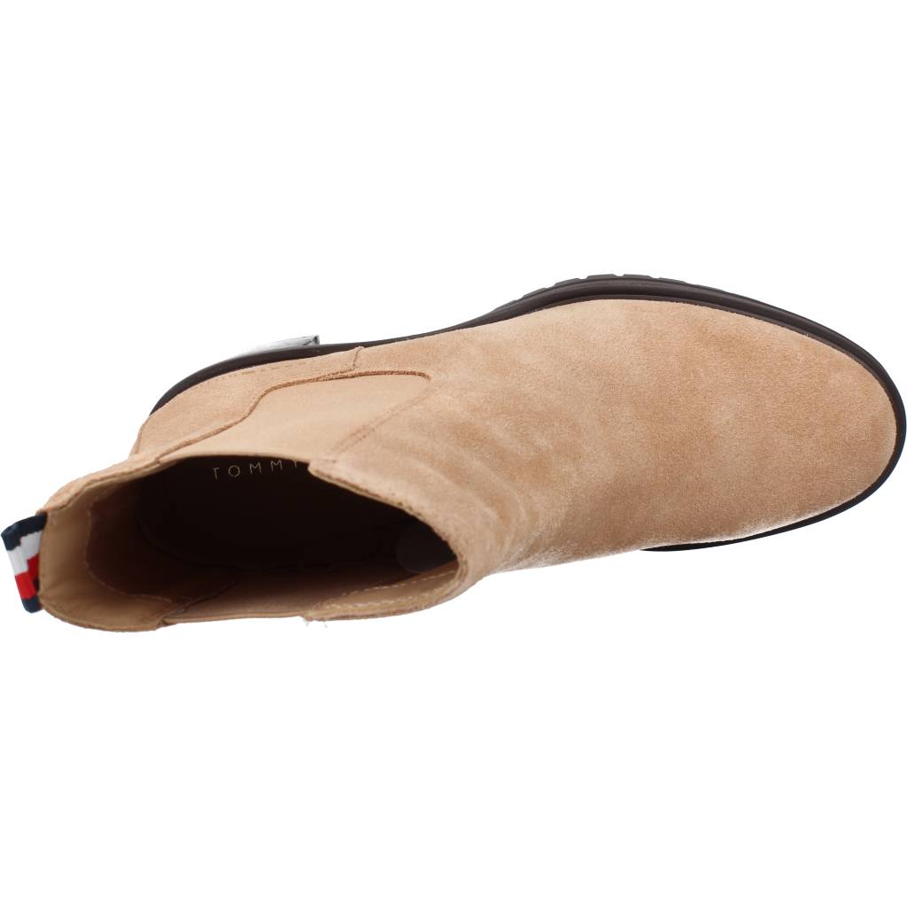 TOMMY HILFIGER  CHELSEA MID HEEL en color ABKHKDRM  (7)