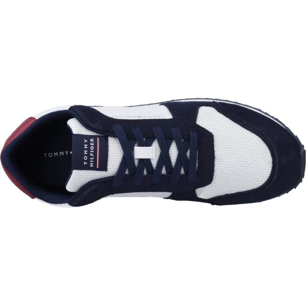 TOMMY HILFIGER  RUNNER EVO MIX en color GY  (7)