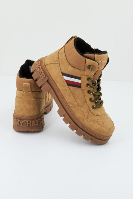 TOMMY HILFIGER TB   en color CAMEL  (3)