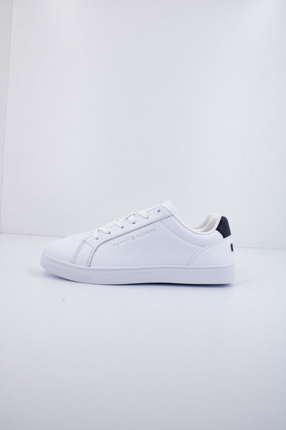 TOMMY HILFIGER ESSENTIAL CUPSOLE SN en color YBS  (1)