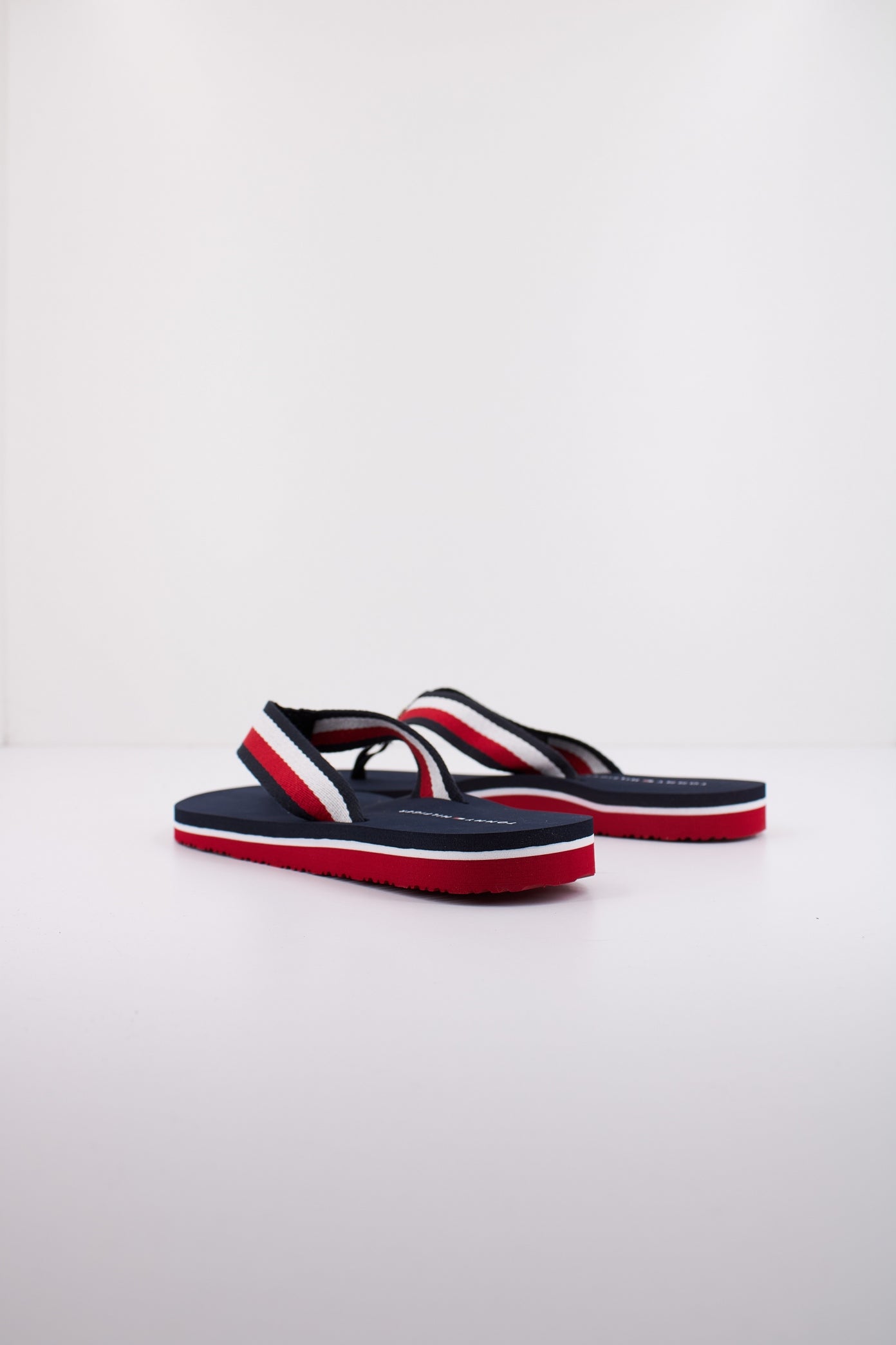 TOMMY HILFIGER CORPORATE BEACH SAND en color G  (3)