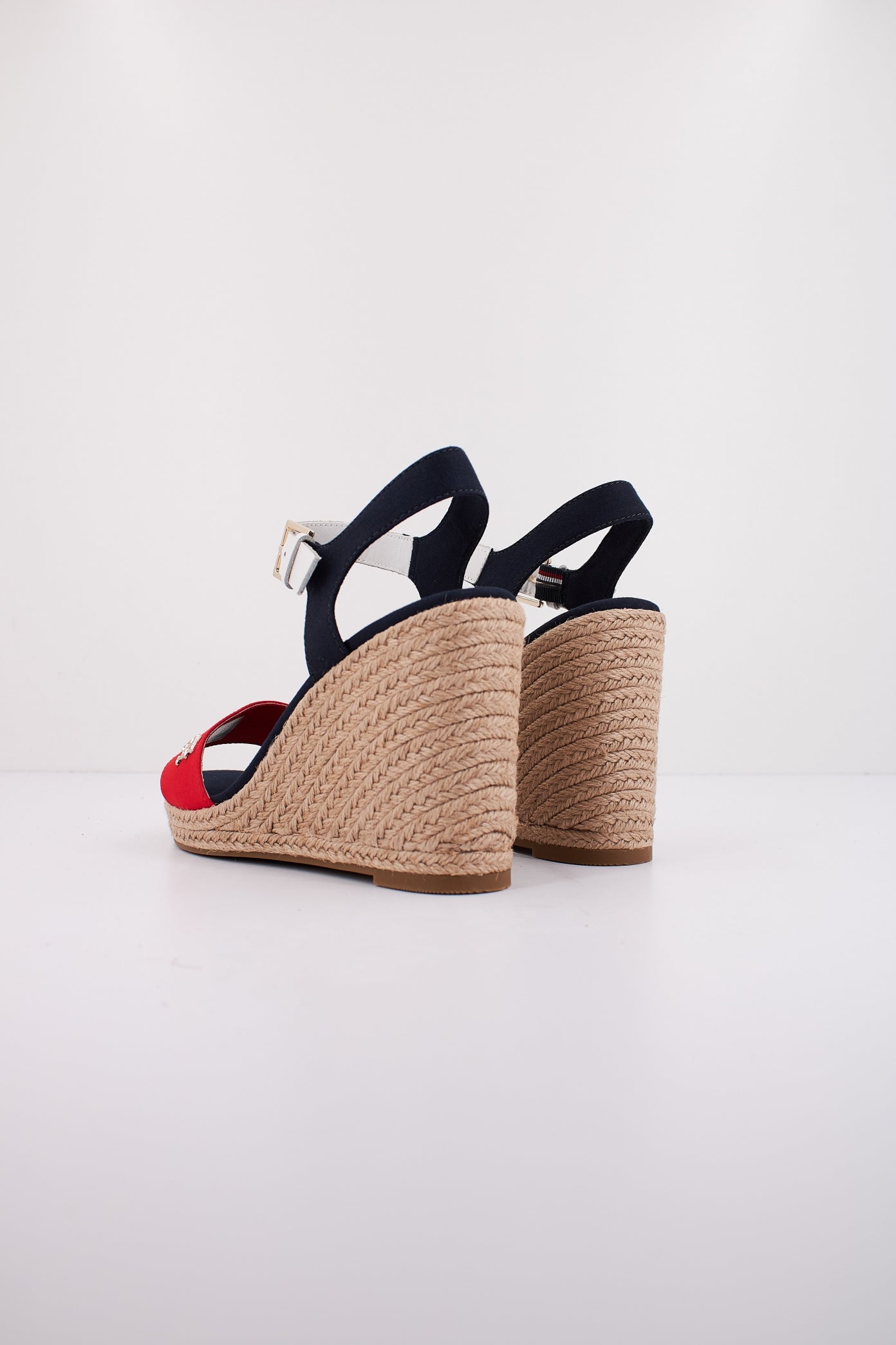 TOMMY HILFIGER STRIPES WEDGE  en color   (3)