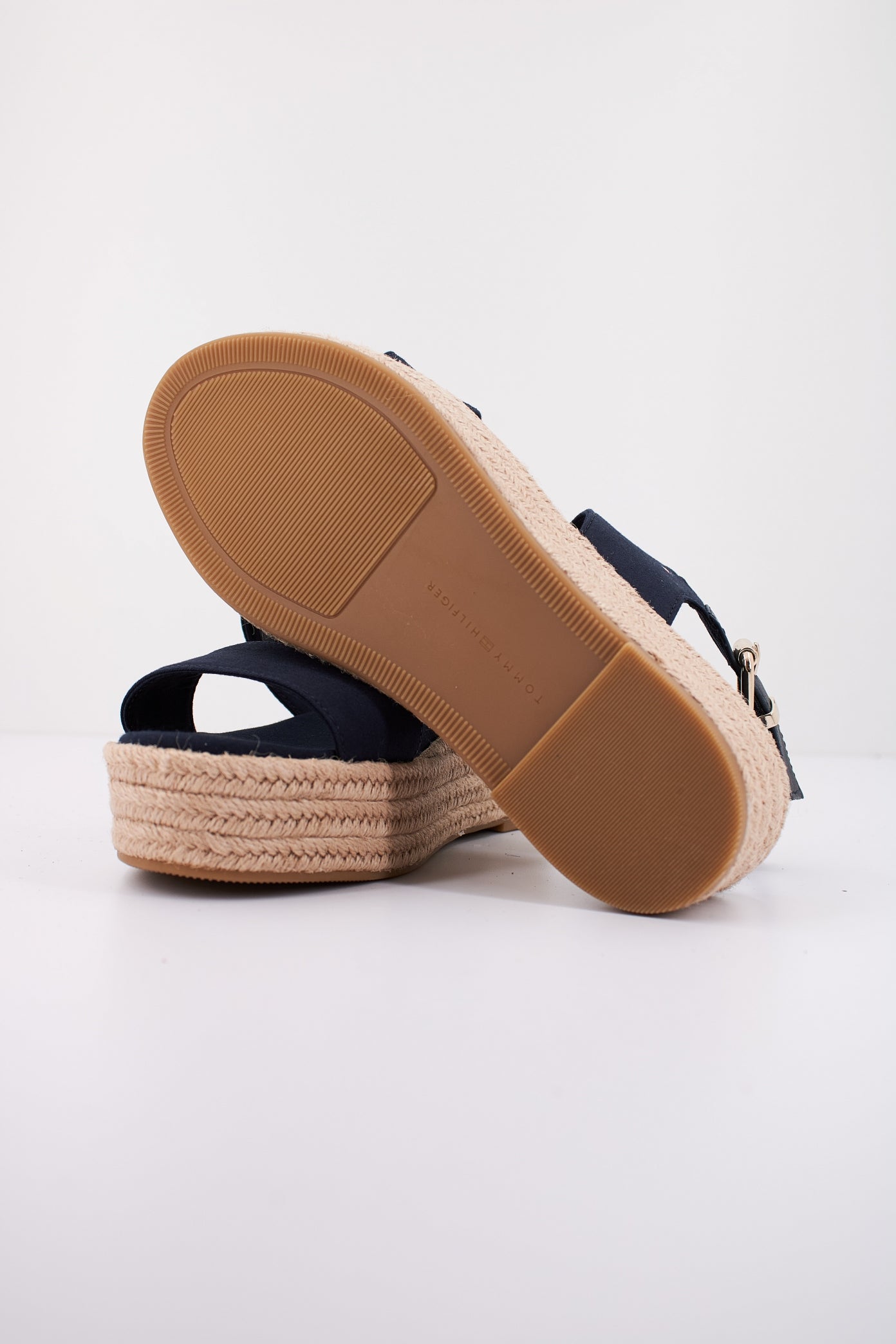 TOMMY HILFIGER FWFW en color DW  (4)