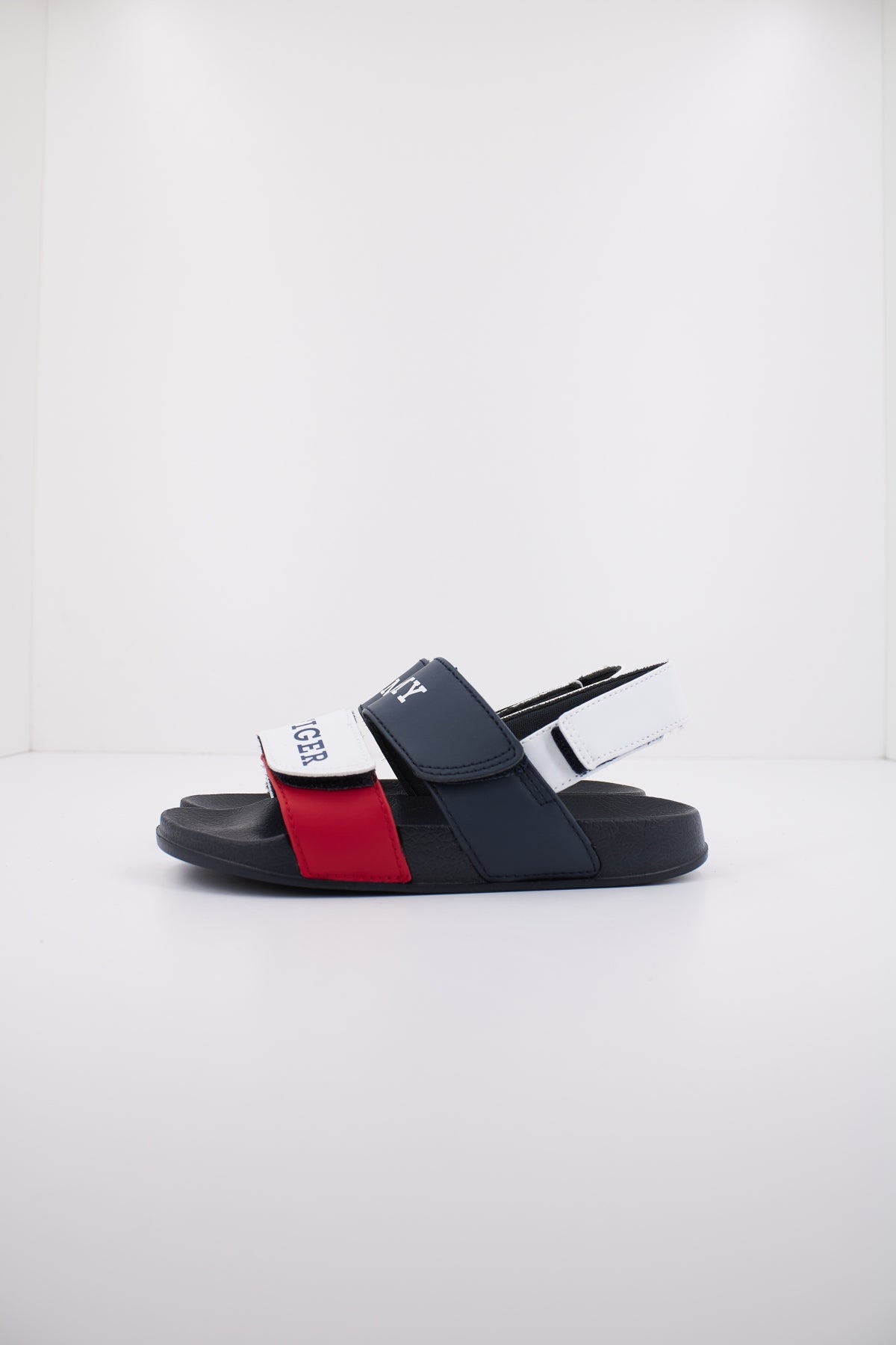 TOMMY HILFIGER TB  en color WHTBLRED  (1)