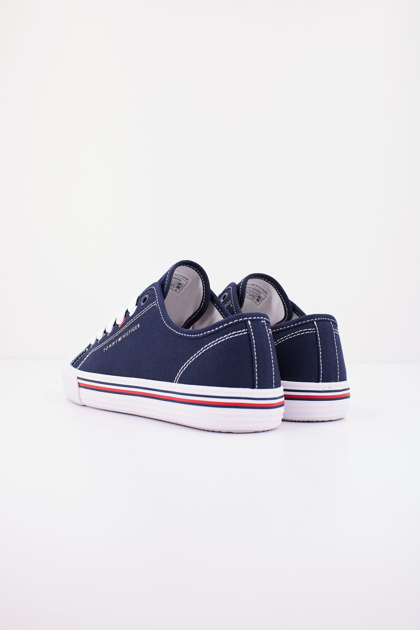 TOMMY HILFIGER SNEAKER BASSA ALLACC en color BLUE  (3)