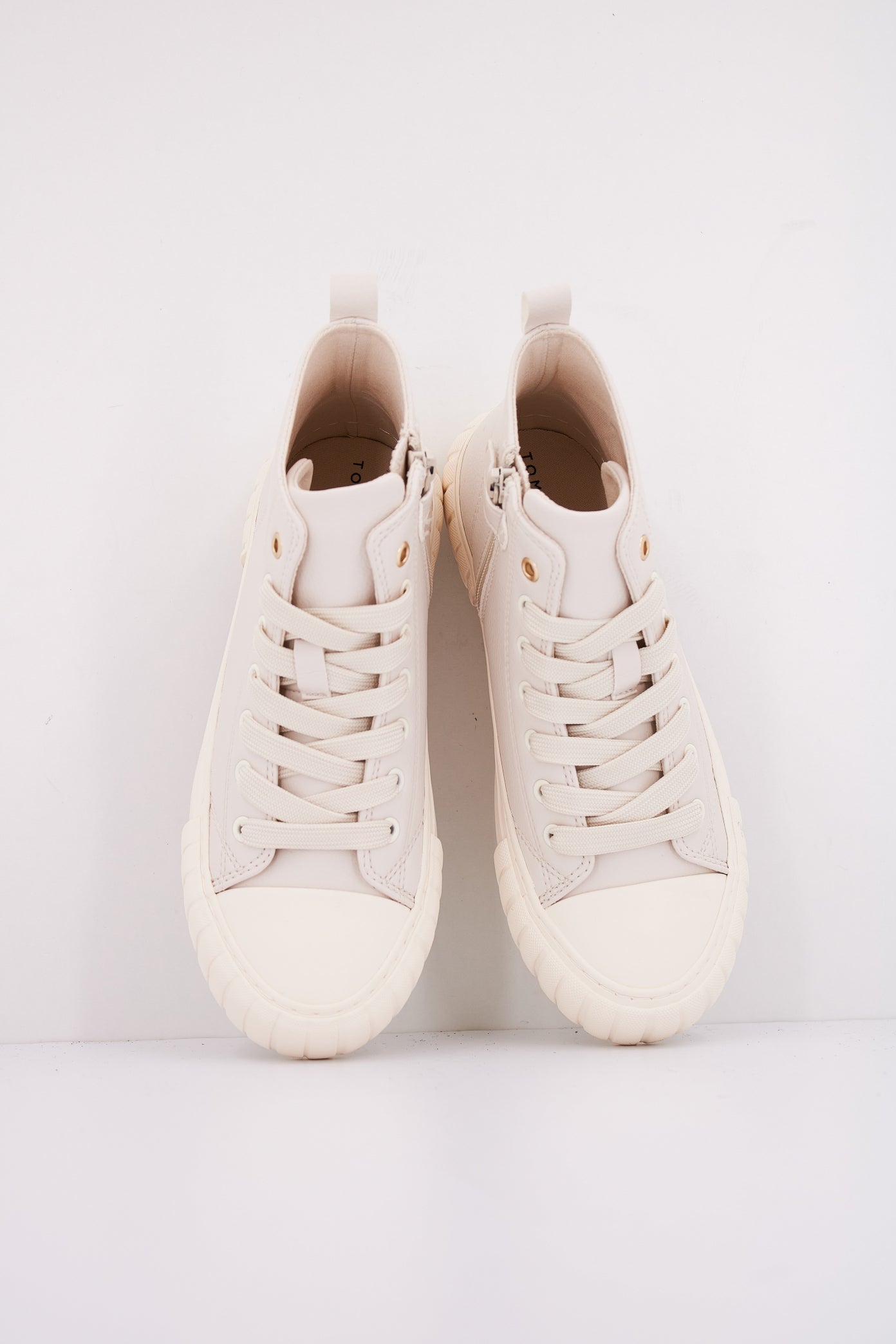 TOMMY HILFIGER HIGH TOP LACE-UP SNE en color IVORY  (3)