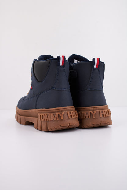 TOMMY HILFIGER  LACE-UP BOOTIE en color BLUE  (4)