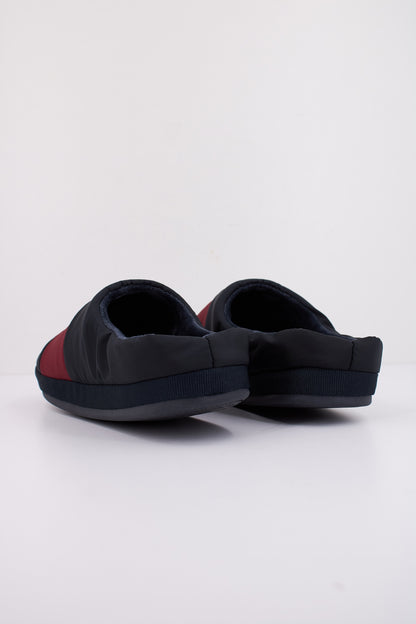 TOMMY HILFIGER NYLON FLAG en color DW  (4)