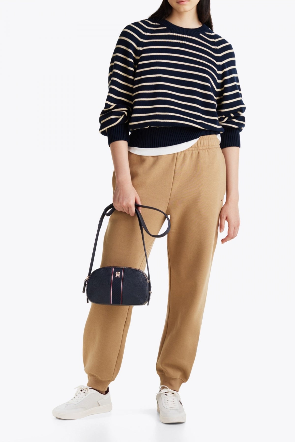 TOMMY HILFIGER TH LEGACY CAMERA BAG en color DW  (4)