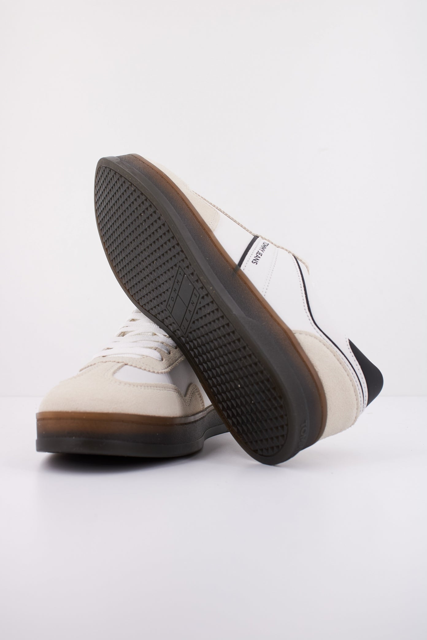 TOMMY HILFIGER THE GREENWICH LEATHE en color BDS  (5)