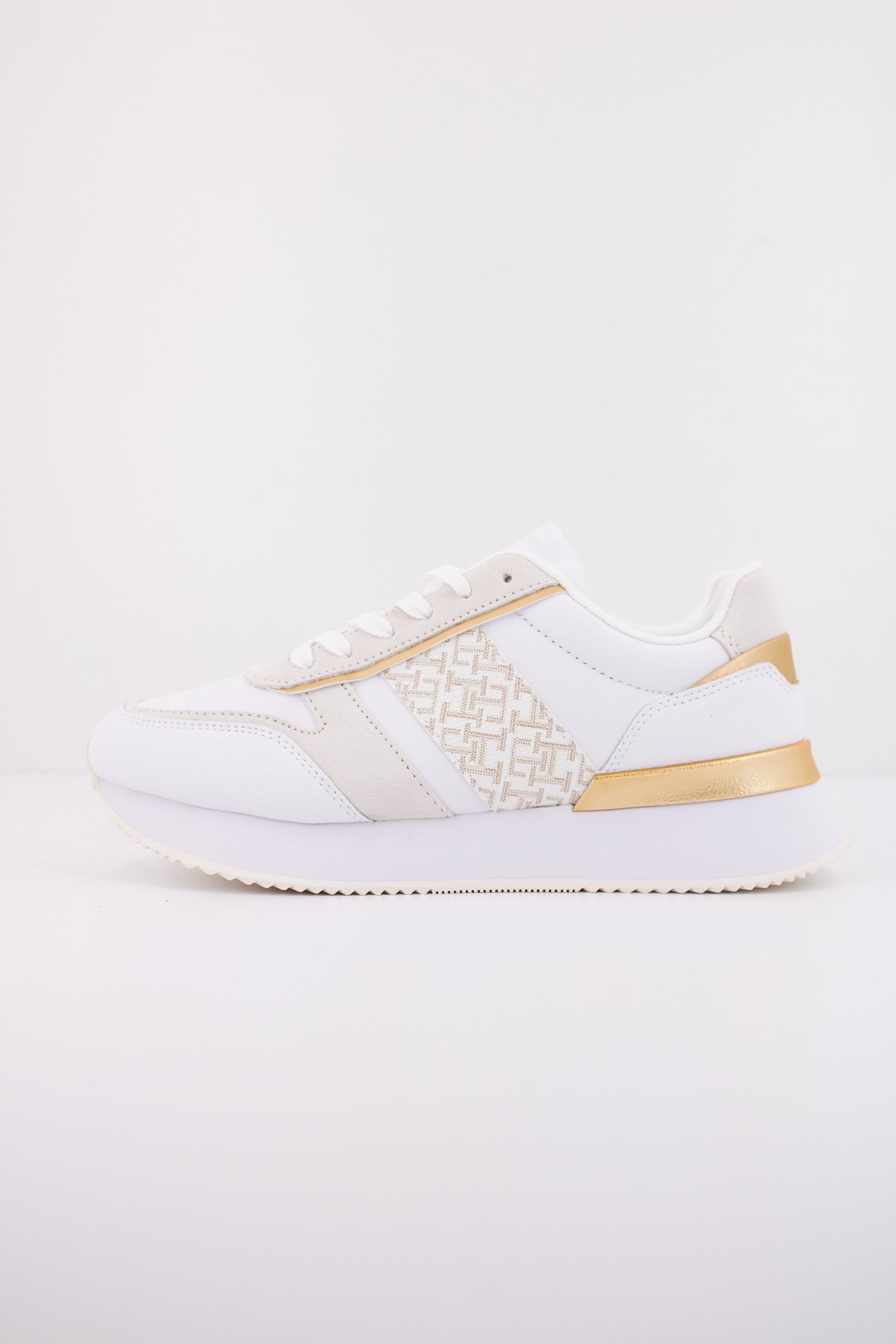 TOMMY HILFIGER  LUX MONOGRAM RUNNER en color K  (1)