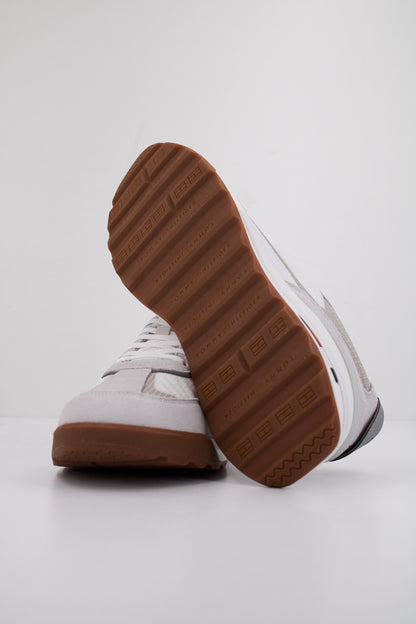 TOMMY HILFIGER RETRO RUNNER SEASONA en color YBS  (5)