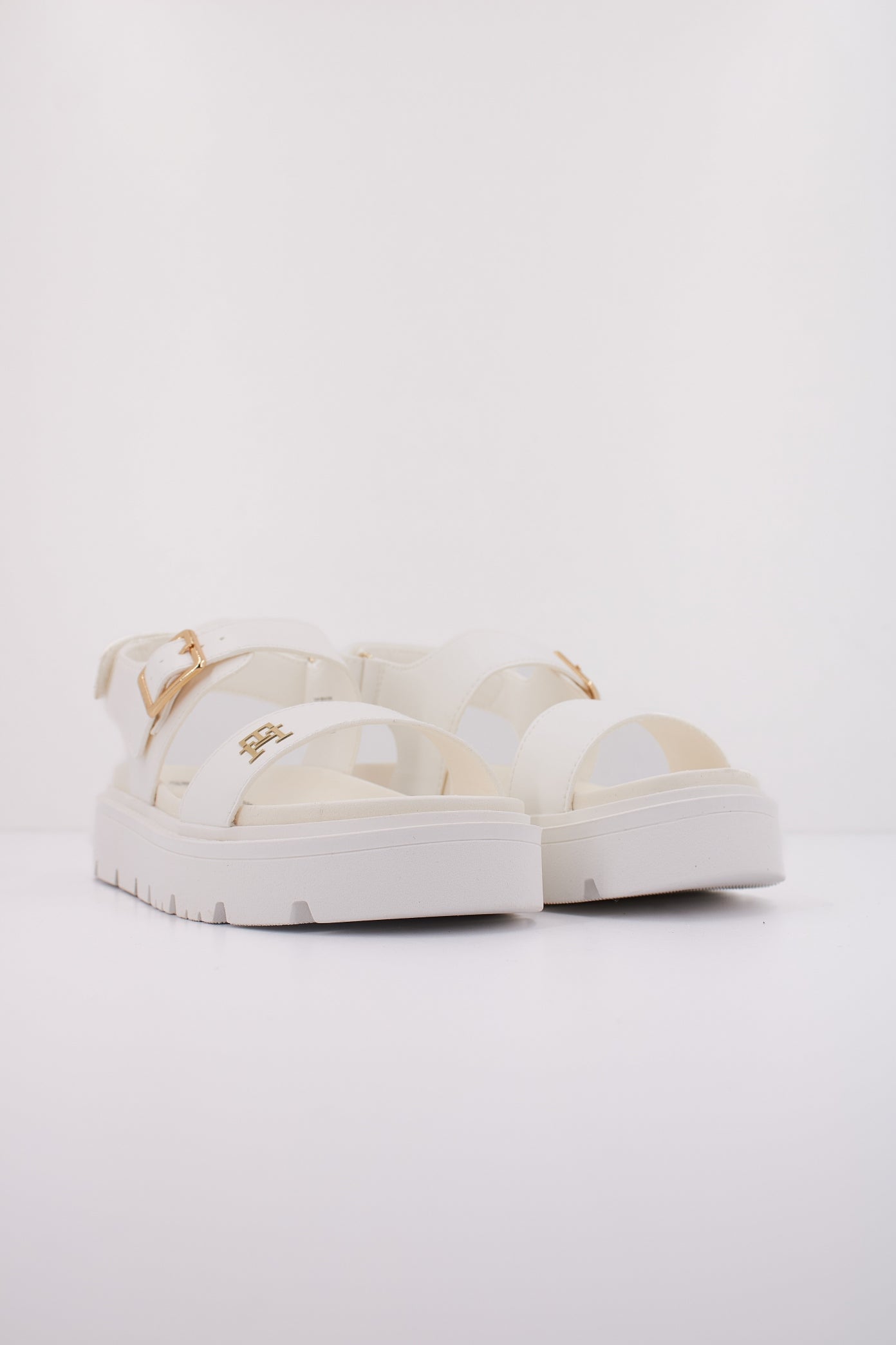 TOMMY HILFIGER TA  en color MILK  (2)