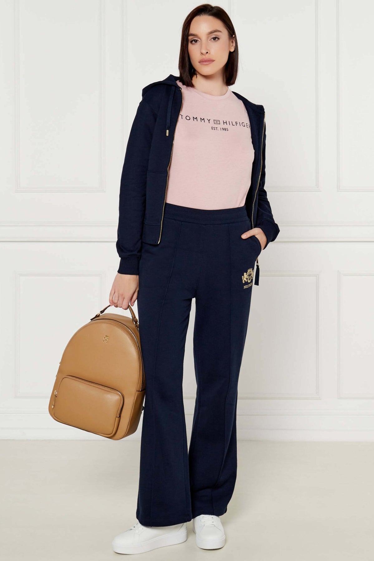 TOMMY HILFIGER REG CORP LOGO C-NK S en color TOG  (1)