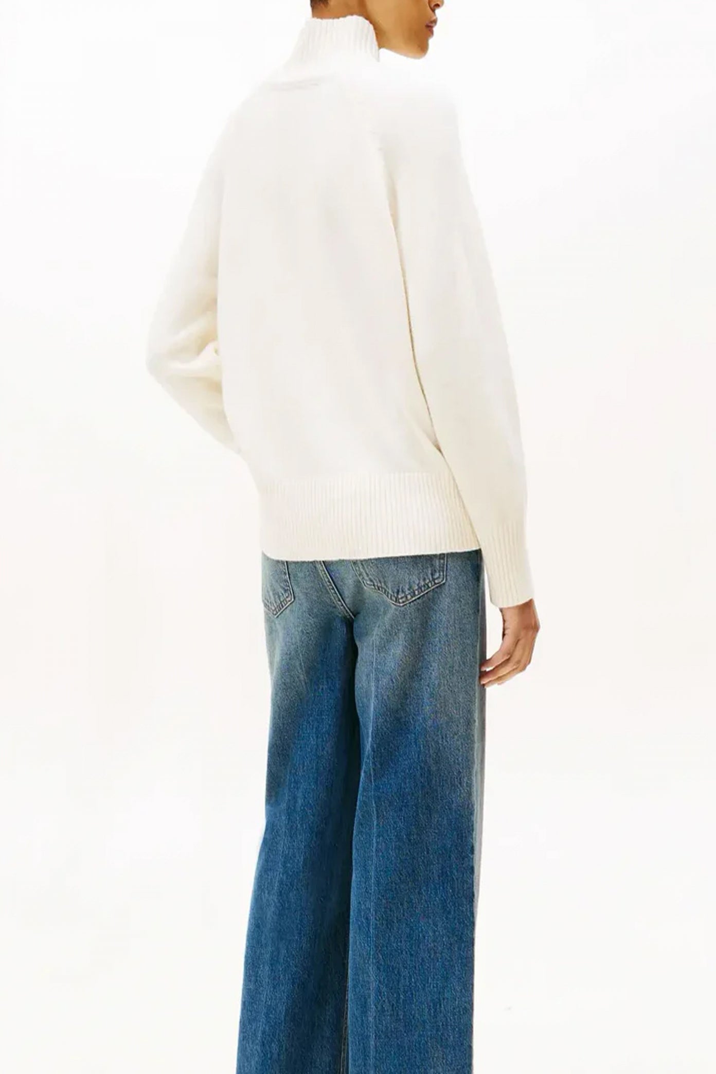 TOMMY HILFIGER  WOOL BLEND GRAPHIC  en color Z  (2)