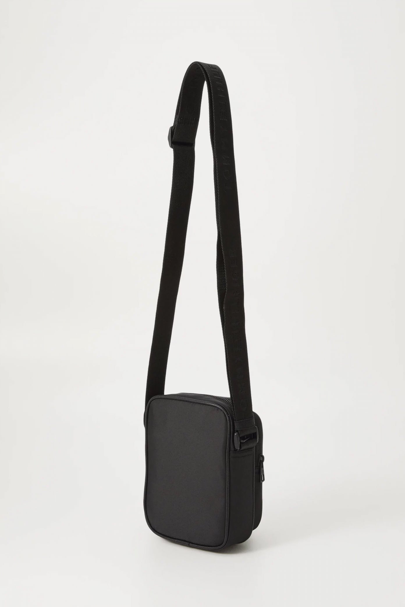 TOMMY HILFIGER AMAM en color BDS  (3)