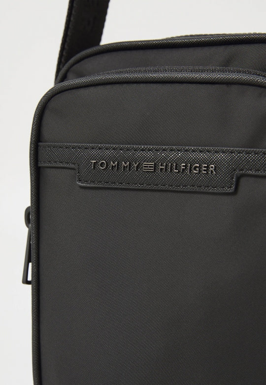 TOMMY HILFIGER AMAM en color BDS  (4)