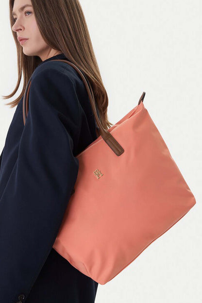 TOMMY HILFIGER POPETTE TOTE en color TJ  (1)