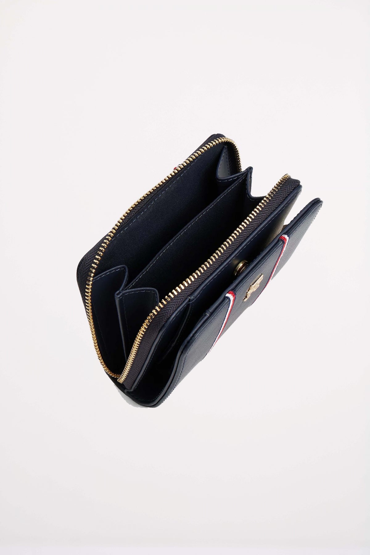 TOMMY HILFIGER  TH ICON MED ZA FLAP en color GY  (3)