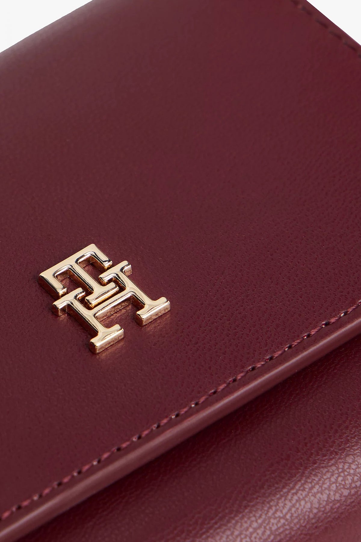 TOMMY HILFIGER TH ICON TRIFOLD en color VLP  (3)