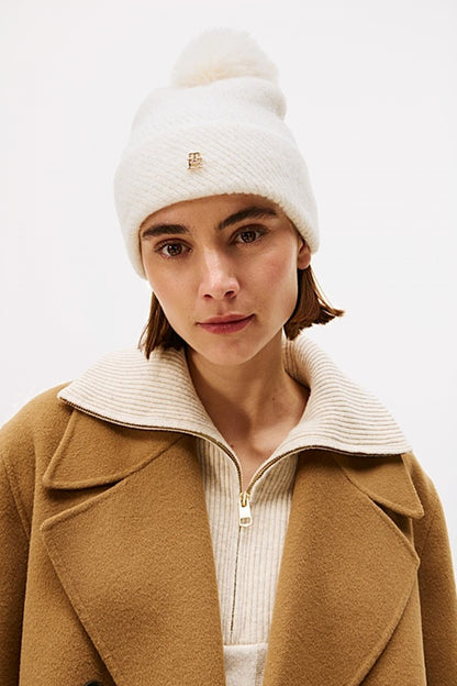 TOMMY HILFIGER POM POM BEANIE en color YA  (4)