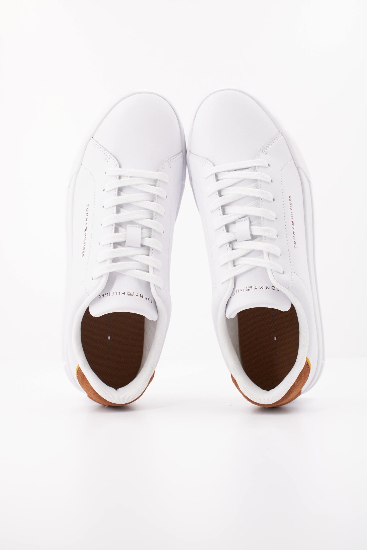 TOMMY HILFIGER FMFM en color R  (3)