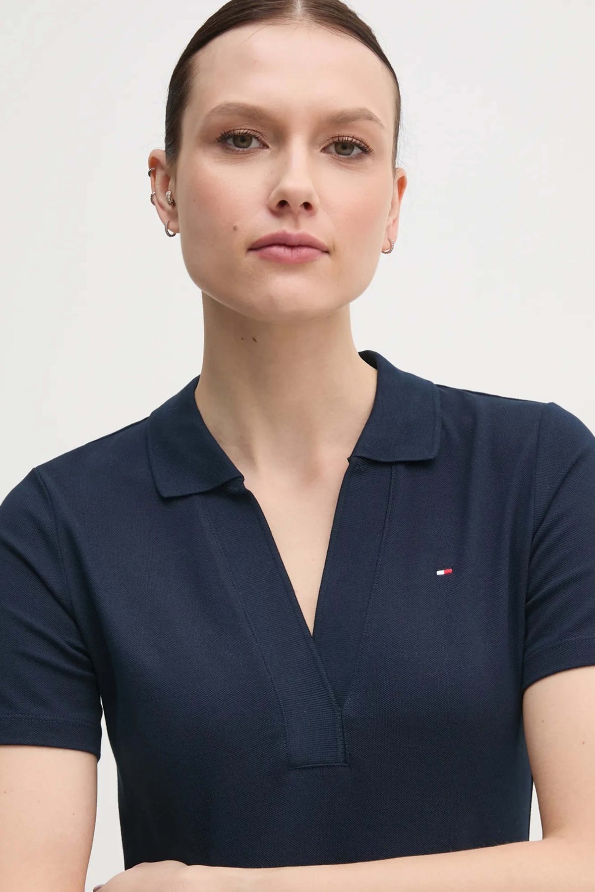 TOMMY HILFIGER WWWW en color CG  (3)