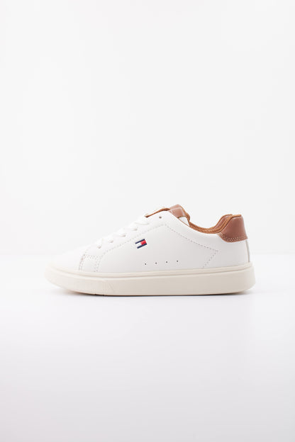 TOMMY HILFIGER TX  en color WHTCGN  (1)