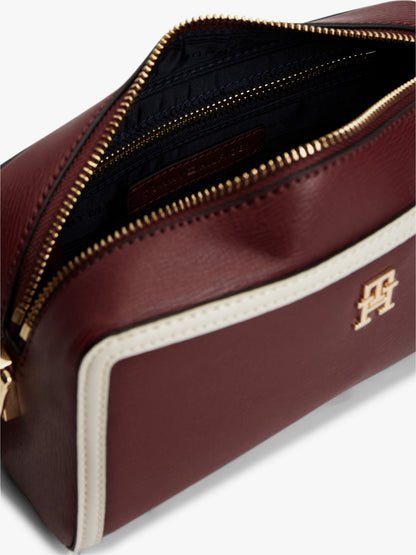 TOMMY HILFIGER AWAW TH GRACE en color GNE  (4)
