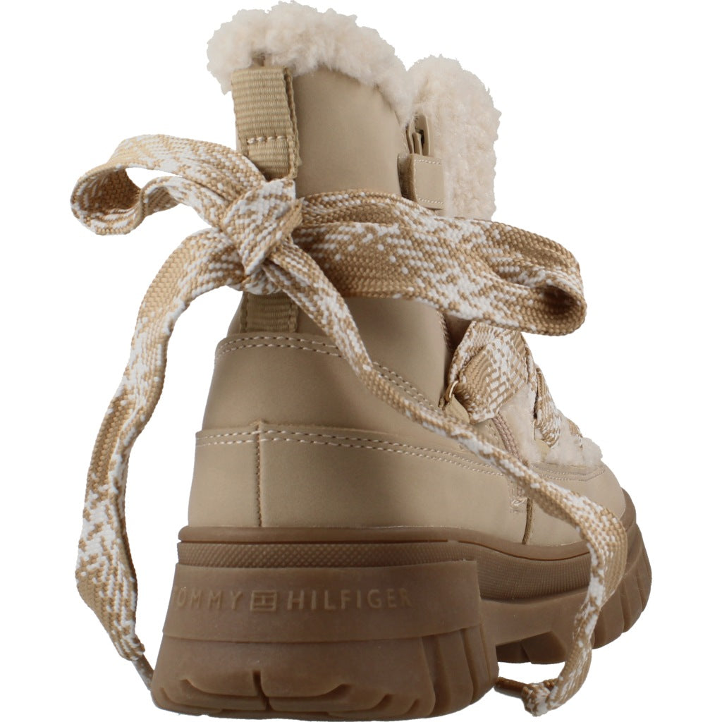 TOMMY HILFIGER BOOTIE en color BGOWHT  (3)