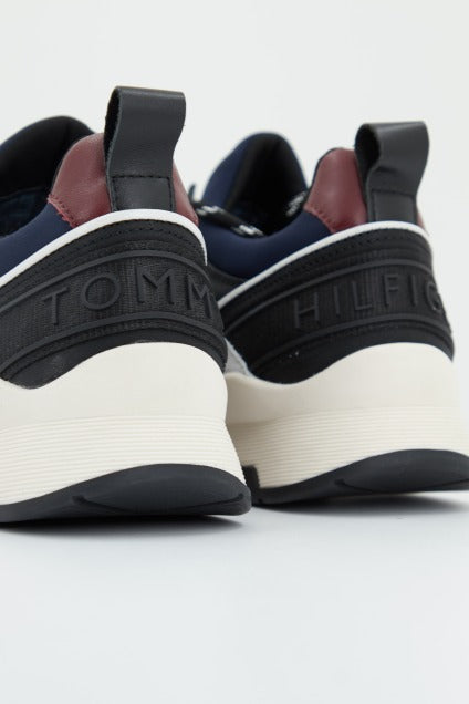 TOMMY HILFIGER TOMMY HILFIGER CHUNK en color NAVYBLAZER  (3)