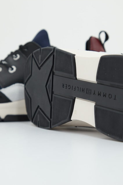 TOMMY HILFIGER TOMMY HILFIGER CHUNK en color NAVYBLAZER  (4)