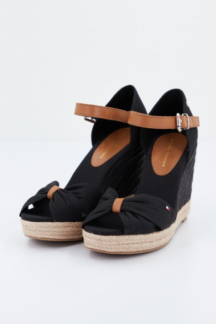 TOMMY HILFIGER BASIC OPEN TOE HIGH en color BDSBLACK  (1)