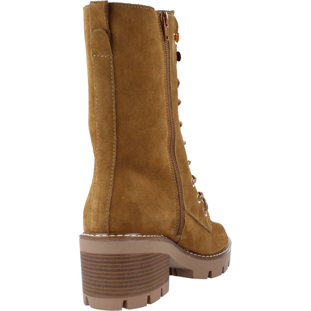 CHIKA JUNGLE  en color CUERO  (3)