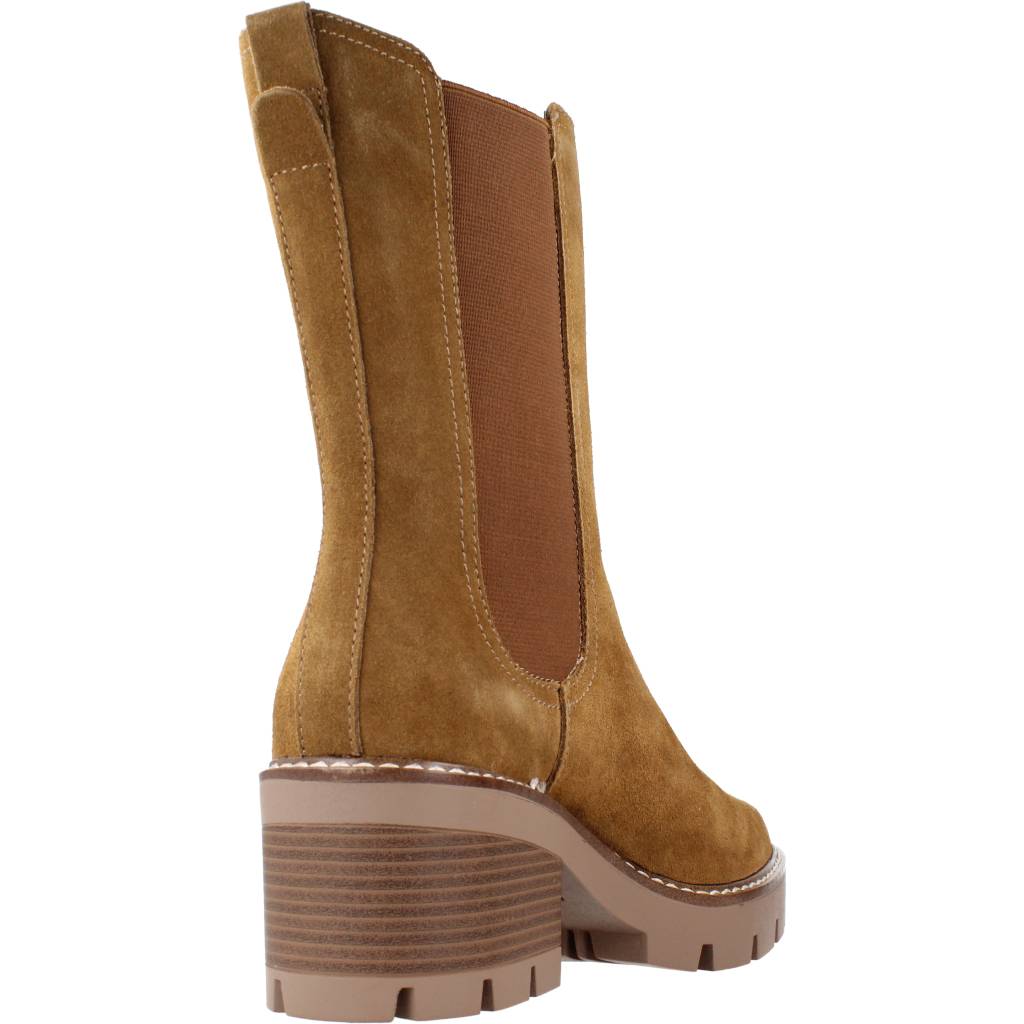 CHIKA ELA en color CUERO  (3)