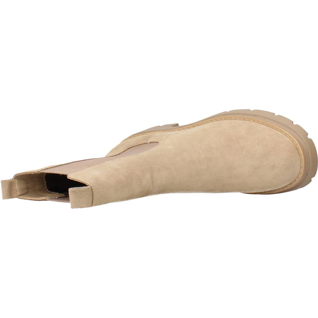 CHIKA SONICC  en color ARENA  (7)