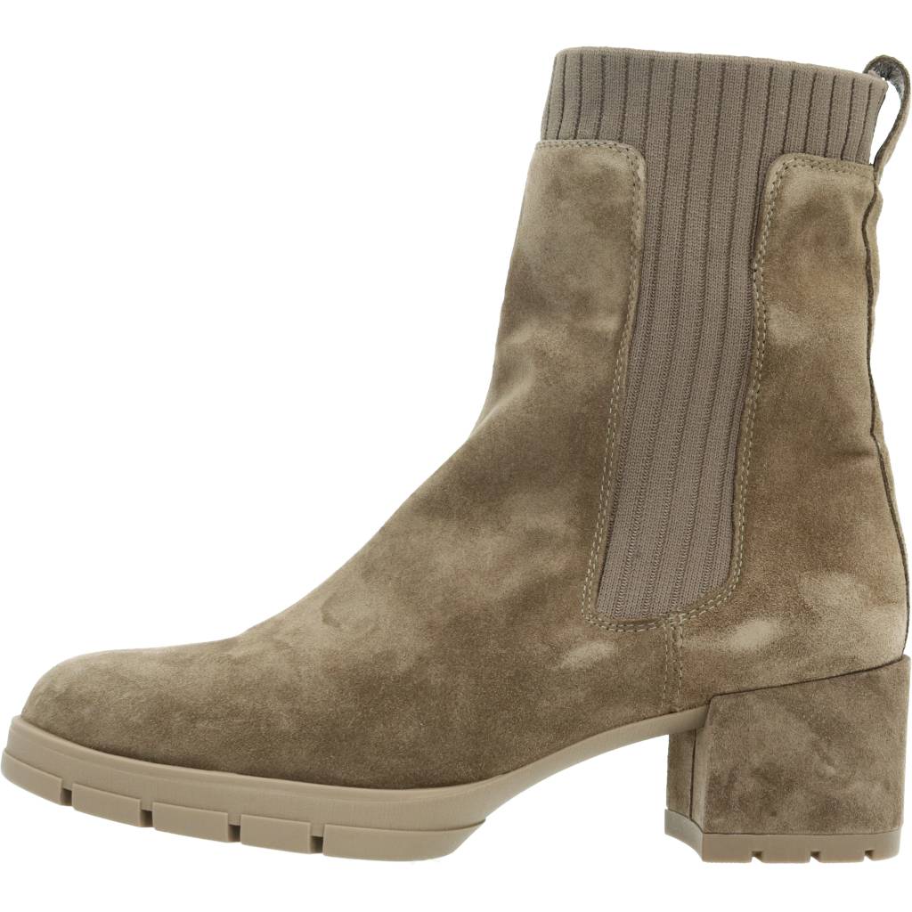 UNISA JOLTO F en color TAUPE  (2)