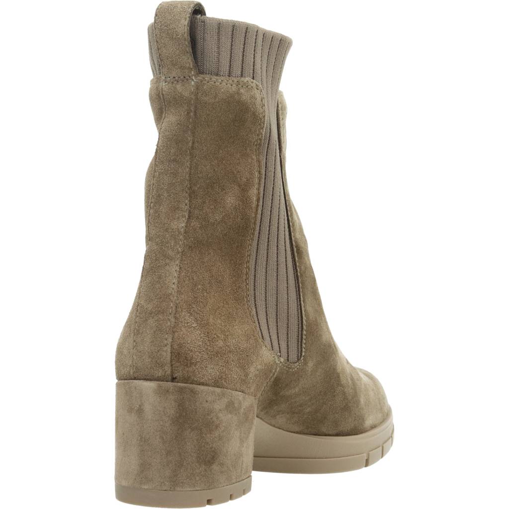 UNISA JOLTO F en color TAUPE  (3)