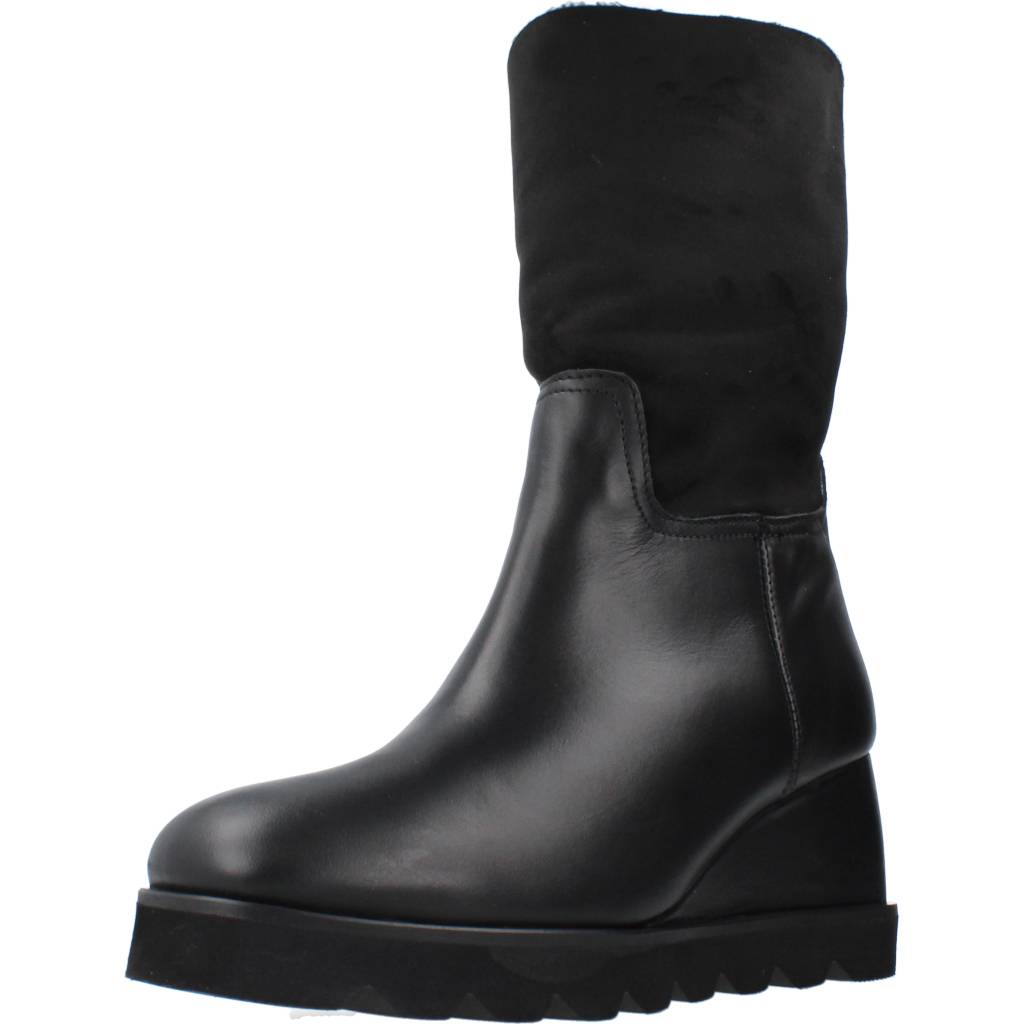 UNISA LAYNA NF en color BLACK  (1)