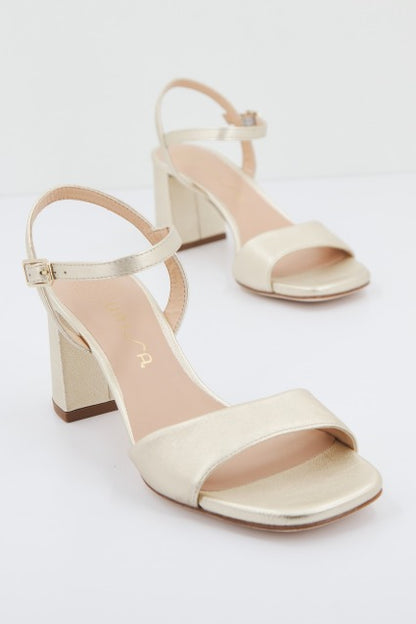 UNISA MORATY en color PLATINO  (2)