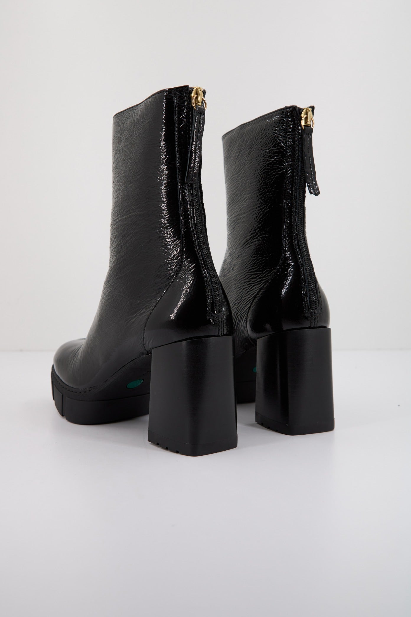 UNISA KOSAR PCR en color BLACK  (3)