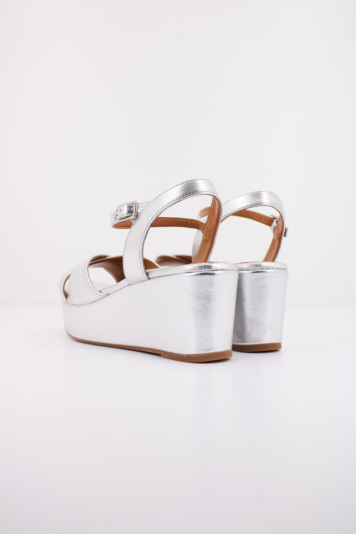 UNISA KRYSI MEC en color SILVER  (3)