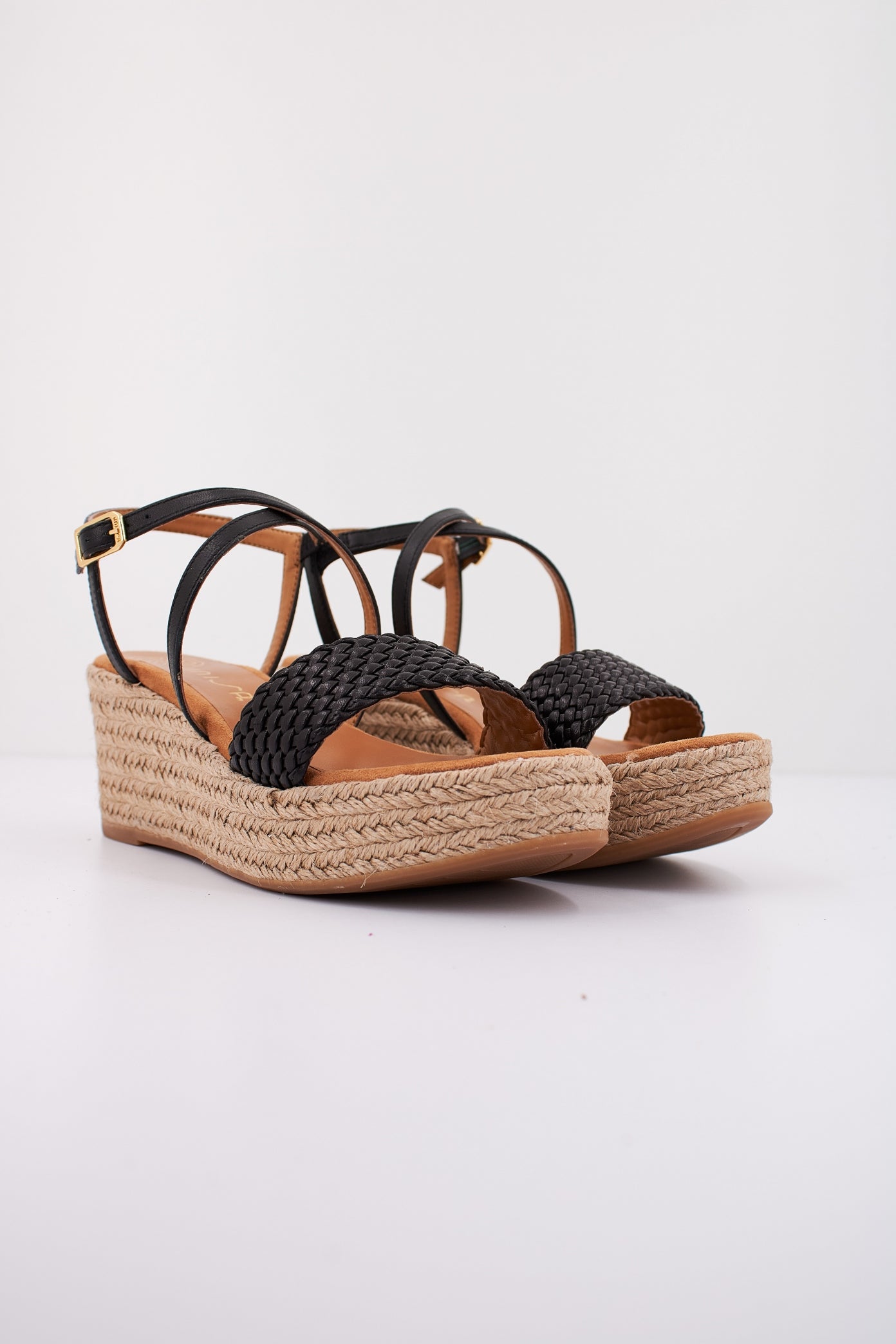 UNISA KUSI NS en color BLACK  (2)