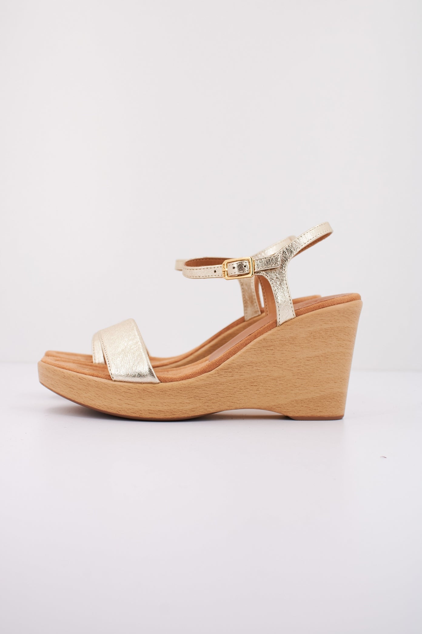 UNISA RITA  LMT en color PLATINO  (1)