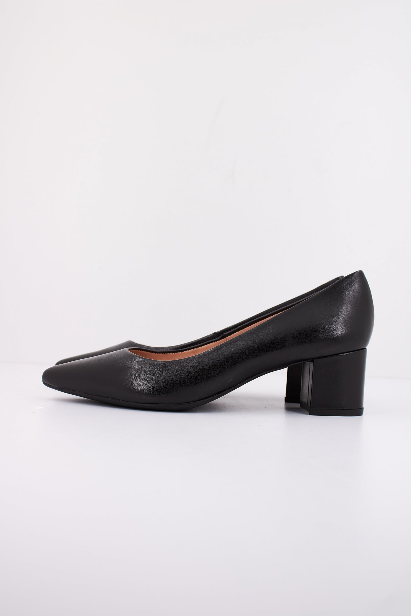 UNISA JASUL en color BLACK  (1)