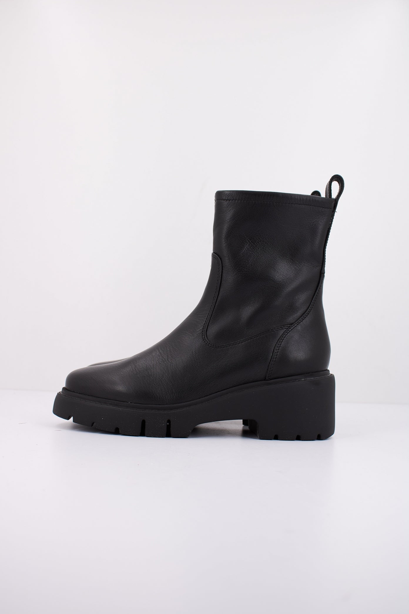 UNISA JOFO F STT en color BLACK  (1)